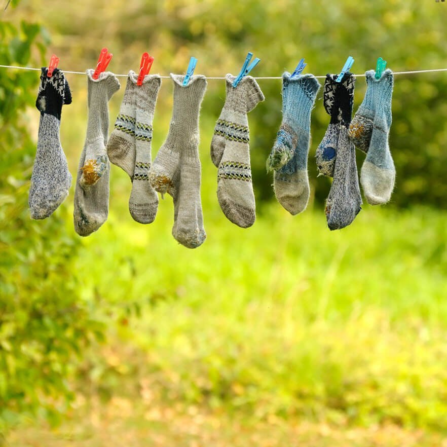 http://www.blister-prevention.com/cdn/shop/articles/882-moisture-wicking-socks.jpg?v=1682666715&width=2048