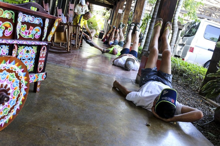 Image: Runners in a staged ultramarathon know that elevation is important to reduce foot swelling between stages. ©iancorless.com – all rights reserved