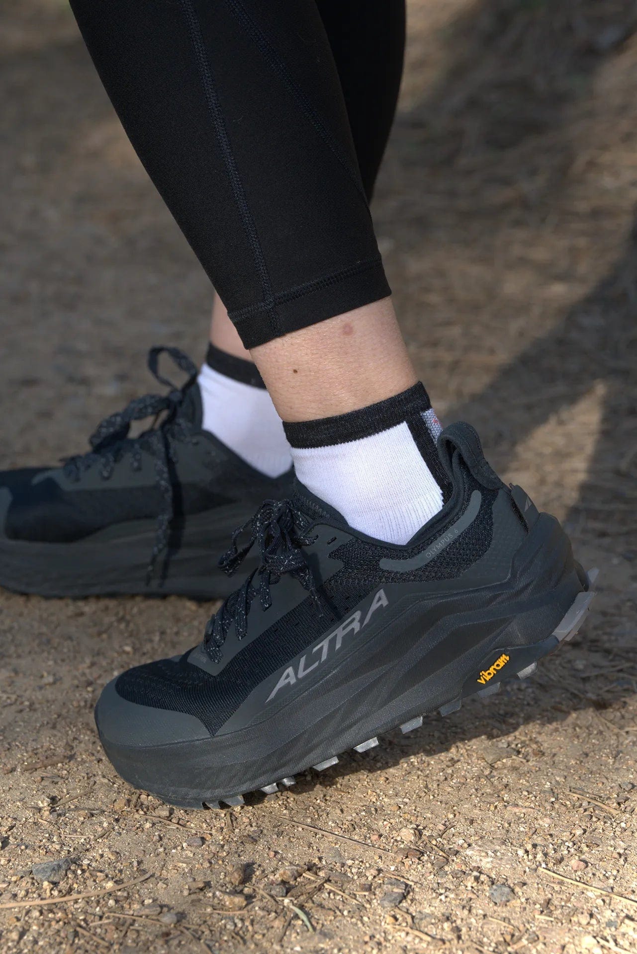Altra Olympus 6 [Women's] Shoes - Blister Prevention