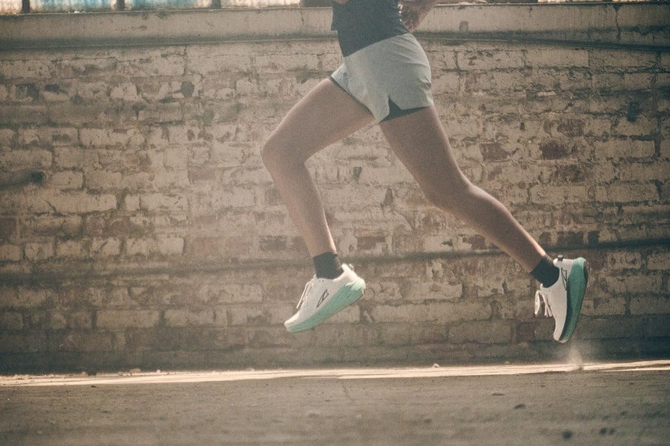 Altra FWD Via [Women's] Shoes - Blister Prevention