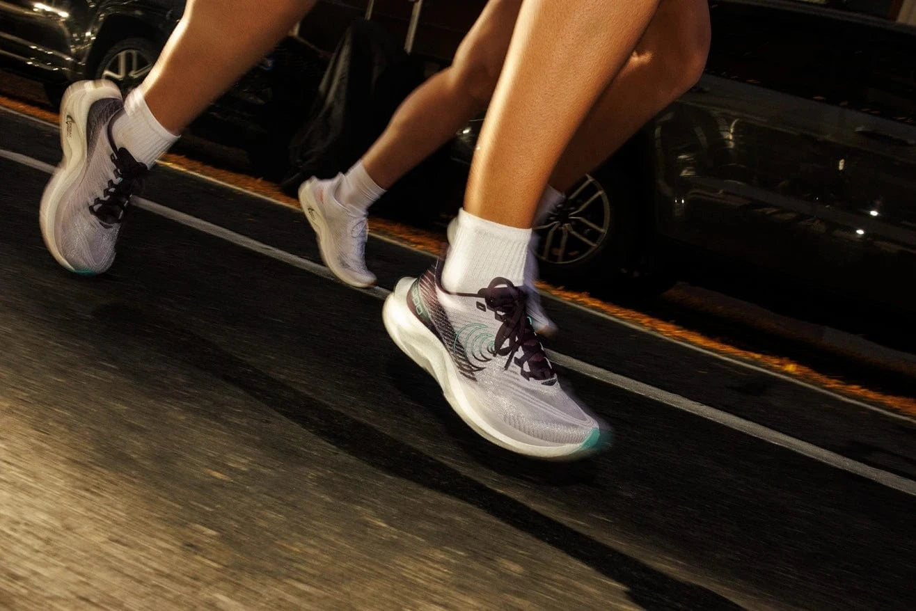 Topo Athletic Cyclone 3 [Women's] Shoes - Blister Prevention