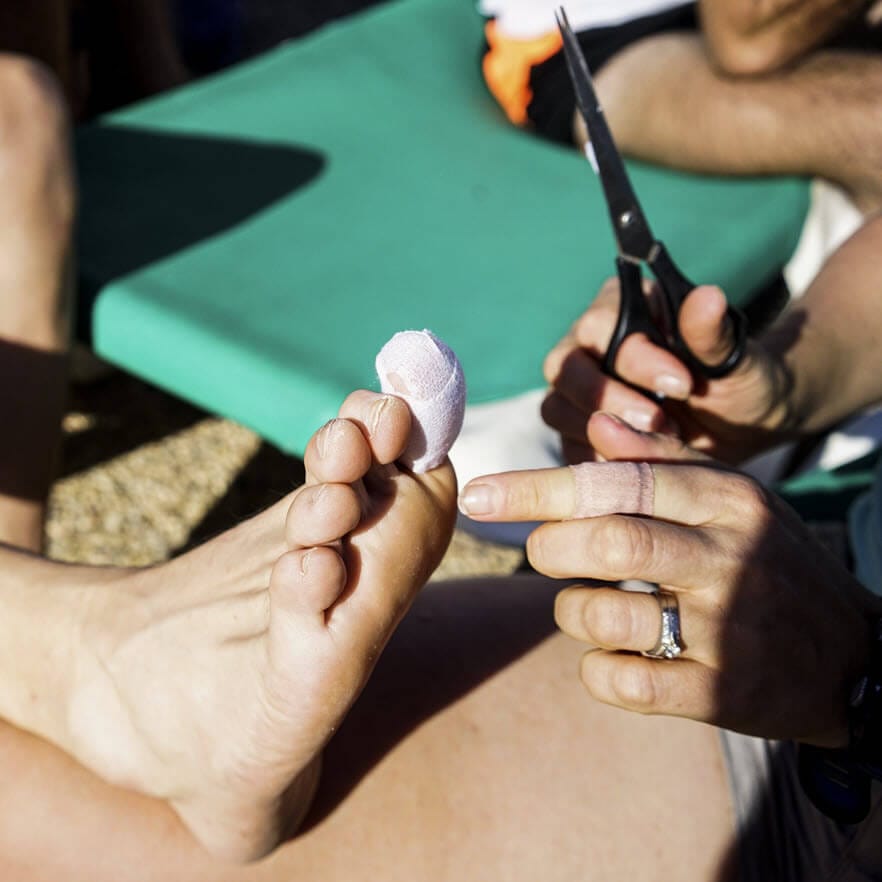 vokal Breddegrad kom over Blister Prevention Taping Techniques For Your Feet - Blister Prevention