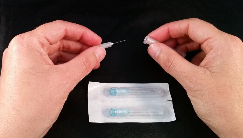 ultra hiking blister kit hyprodermic needles